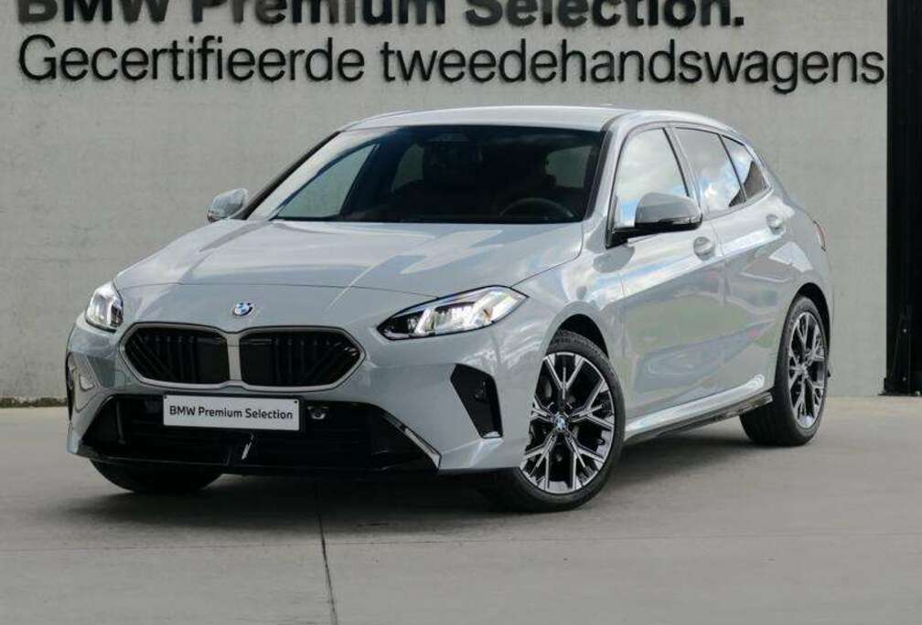 BMW 116iA M Sport  CAMERA
