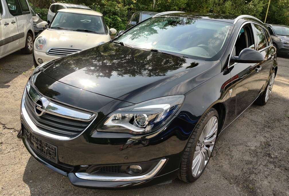 Opel Insignia Sports Tourer 1.6 Turbo ECOTEC OPC-Line