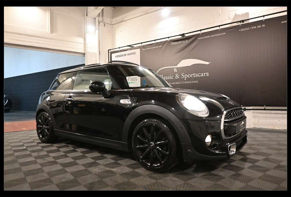 MINI 2.0iA Cooper S / AUTO / SUNROOF / HEAD UP DISPLAY