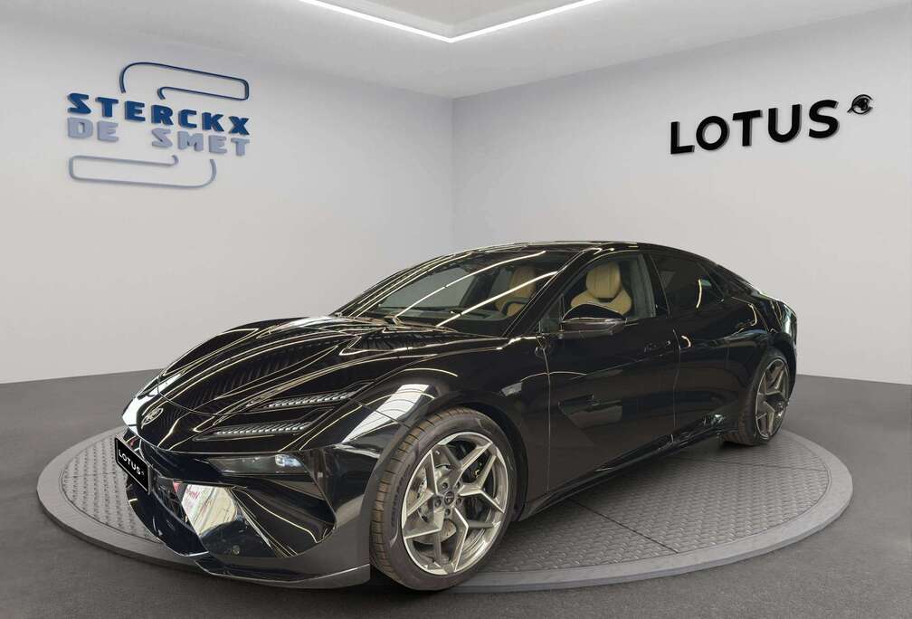 Lotus 600 GT SE - STELLAR ZWART - GOLD NAPPA LEATHER