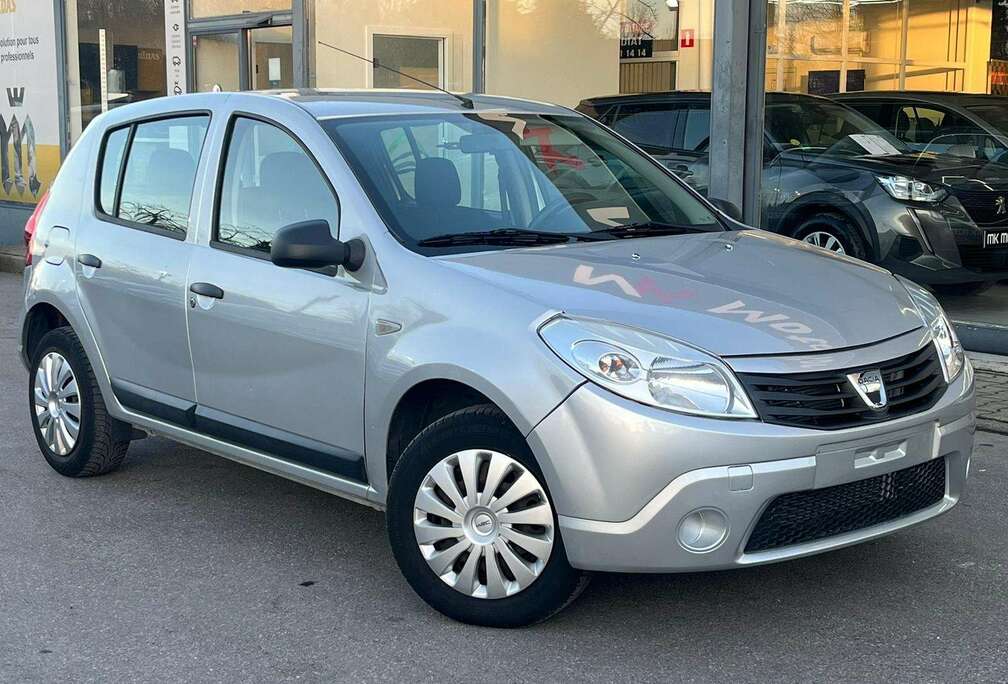 Dacia  1.2 ESSENCE 75 CH - AIRCO
