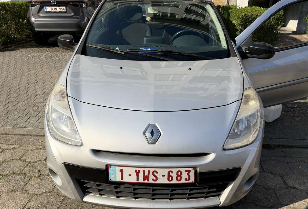 Renault 1.2i 20th anniversaire