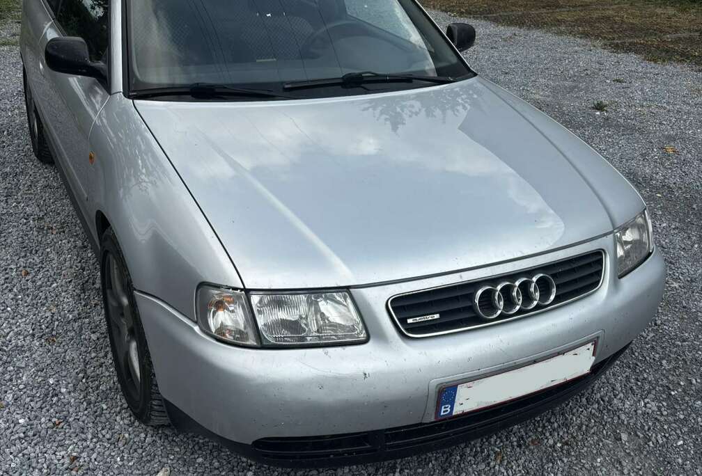 Audi 1.8 T quattro Ambiente