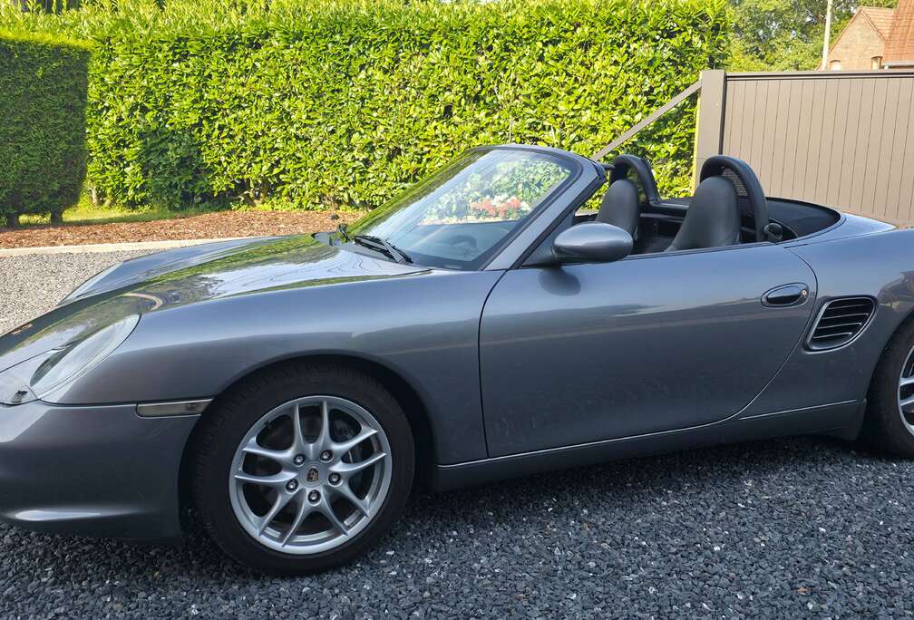 Porsche Boxster 2.7i
