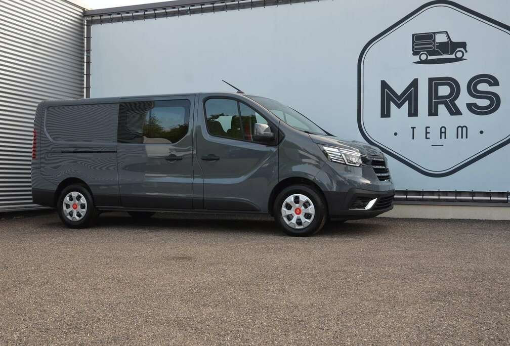 Renault - L2- Dubbelcabine- Automaat- Nieuw- 35500+BTW