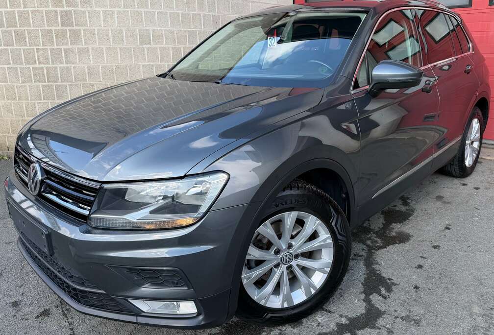 Volkswagen 1.4 TSI Comfortline BMT + NAVIGATION