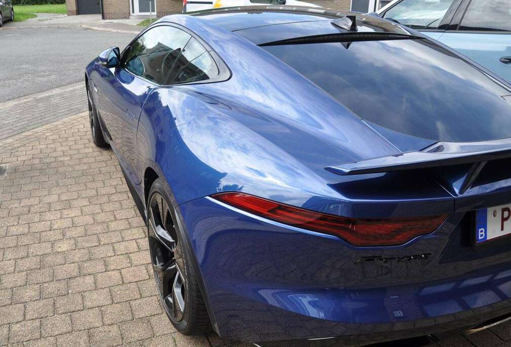 Jaguar coupe