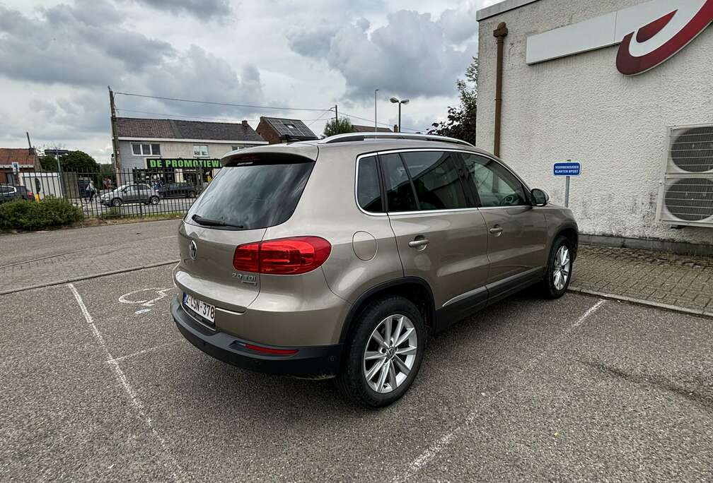 Volkswagen 2.0 TDI DPF 4Motion BlueMotion Techn. DSG Sport &