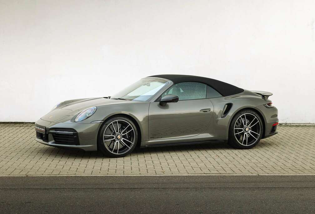 Porsche 911Turbo S Cabriolet