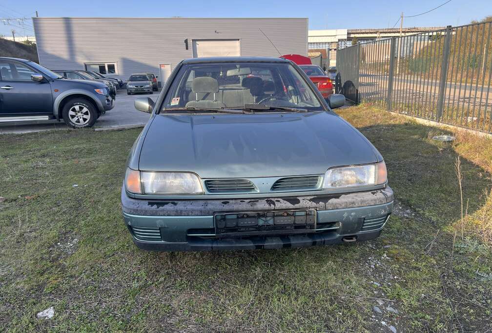 Nissan 1.6 SLX Injection.  ONLY EXPORT