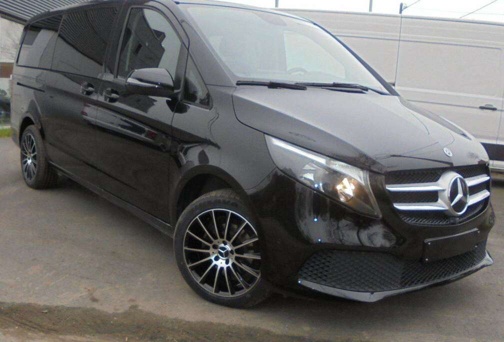 Mercedes-Benz DUB. CAB. - CRUISE - LEDER - NAVI -