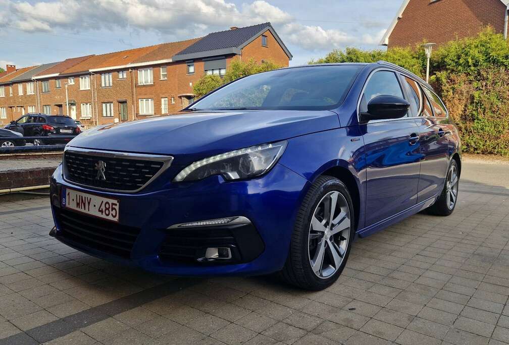 Peugeot SW GT LINE 1.5 Diesel/BOTE AUTO/Full Options