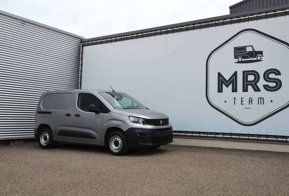 Peugeot 1.5HDI- Camera- GPS- Carplay- Cruise- 9995€ all in
