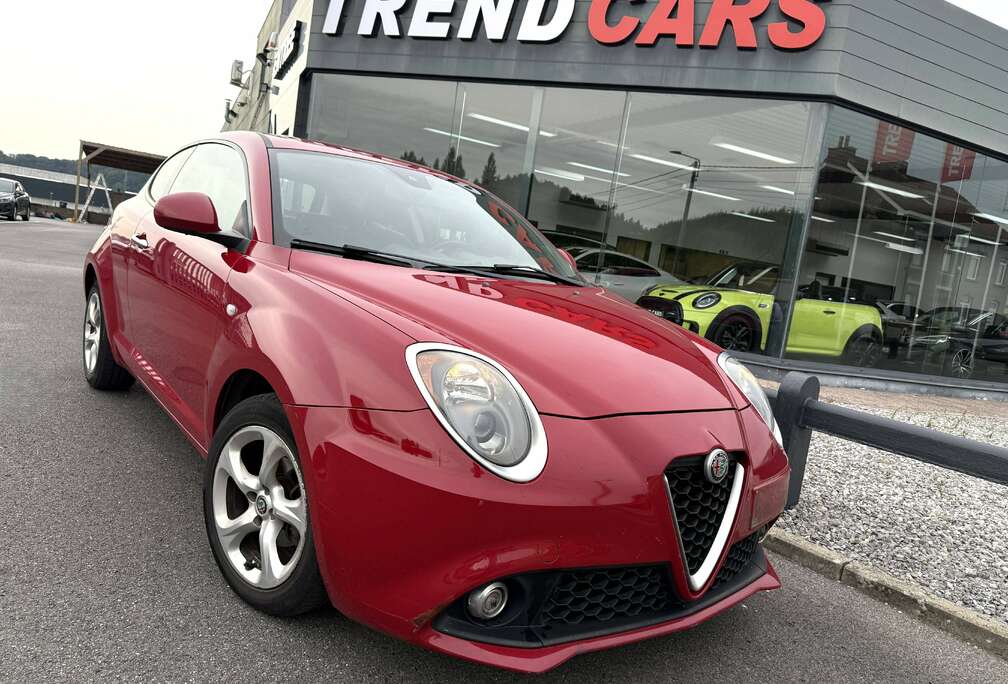 Alfa Romeo 1.4i BLUETOOTH VENTE CONDITION MARCHAND