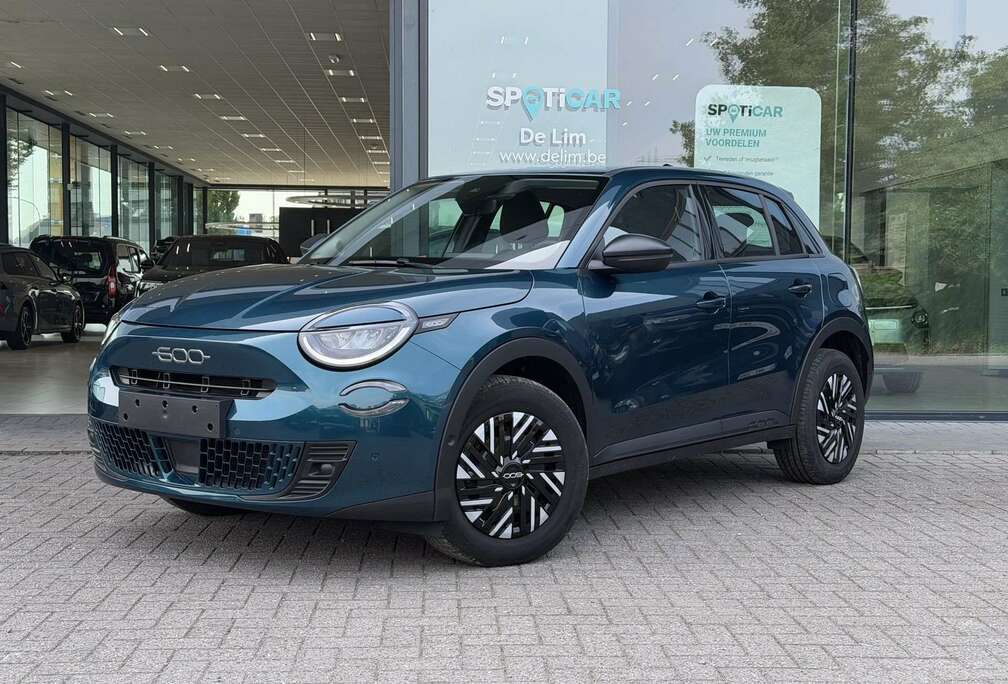 Fiat 1.2T Hybrid *Navi*CarPlay*Camera*