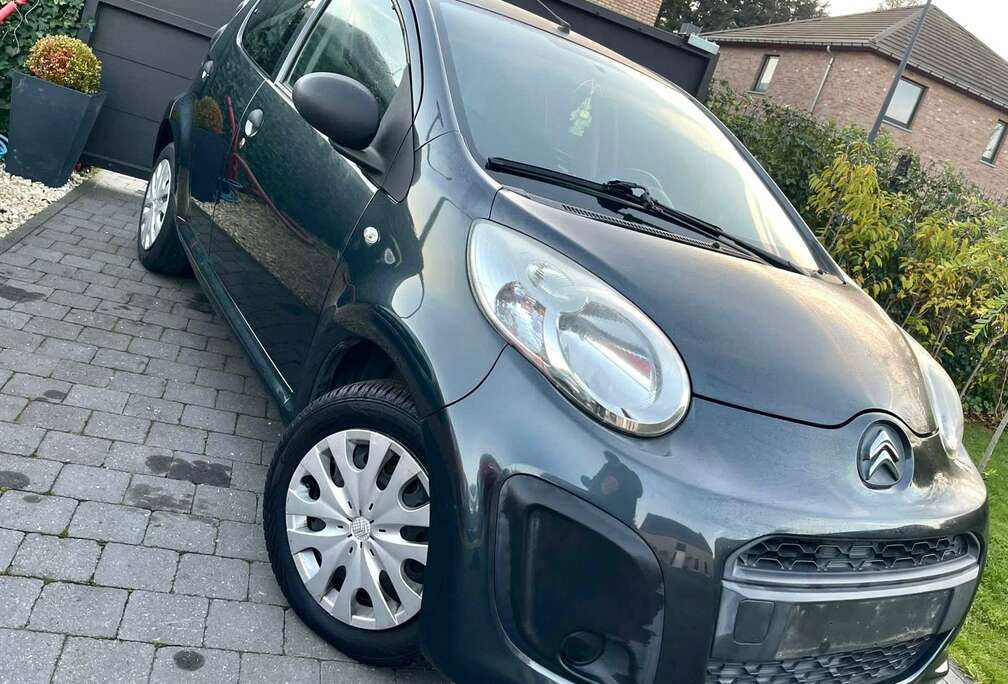 Citroen Mod 2014 *  68.000 KM * SUPERBE ETAT * 5 PORTES