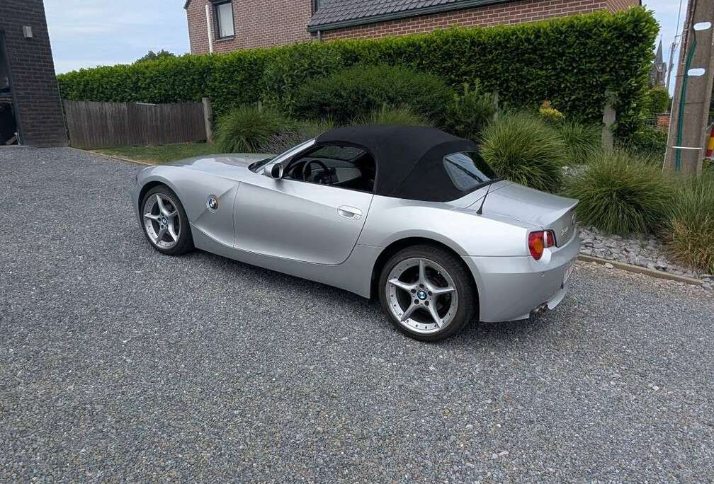 BMW 2.5