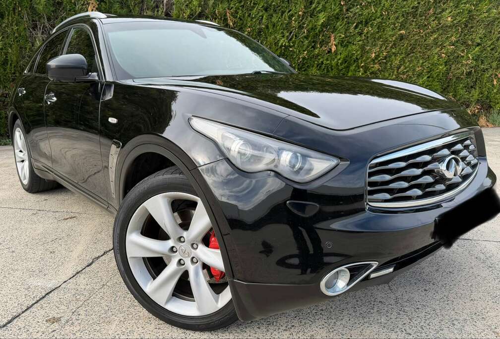 Infiniti FX30dS / UTILITAIRE / BOÎTE AUTOMATIQUE / 3.0L