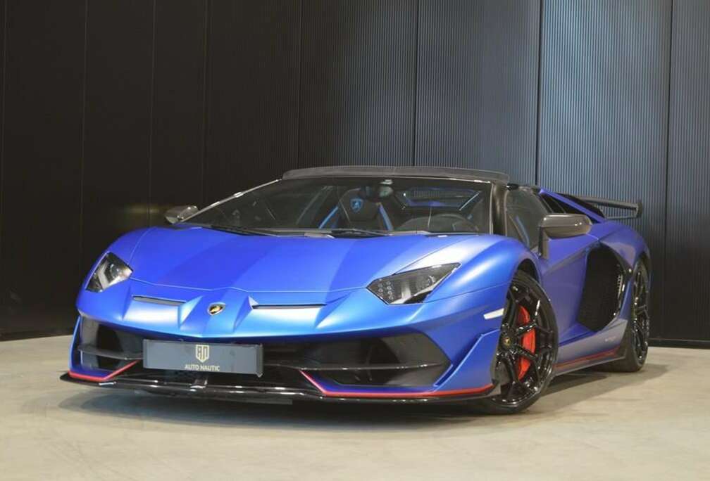 Lamborghini SVJ Roadster 770 HP  1 HAND  AD PERSONAM