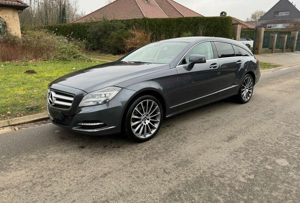 Mercedes-Benz CLS 250 CDI DPF BlueEFFICIENCY 7G-TRONIC