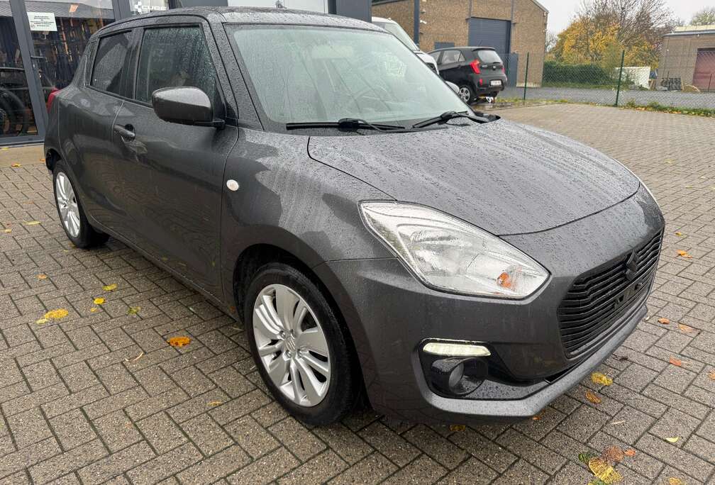 Suzuki Swift 1.2i GL+ CVT AUTOMATIC GPS