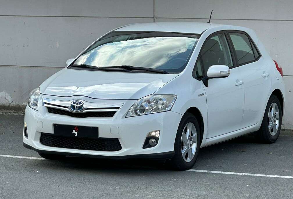 Toyota 1.8i HSD Luna CVT