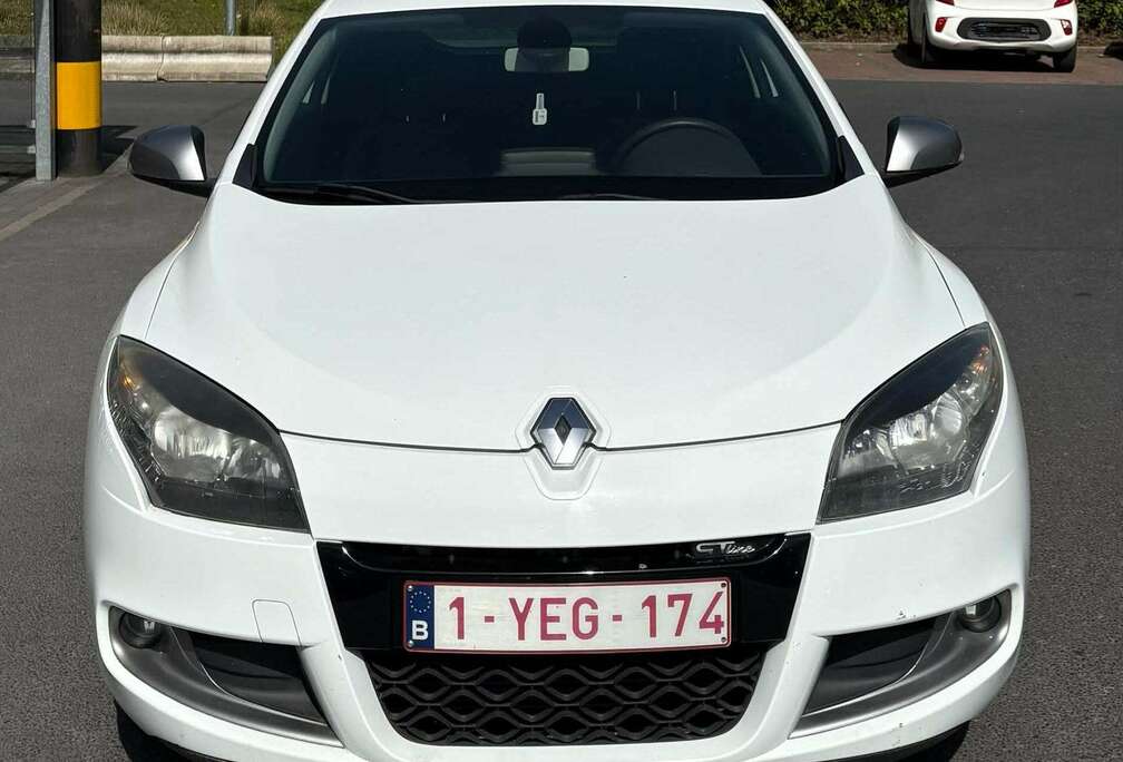 Renault Mégane Coupé 1.5 dCi Dynamique FAP