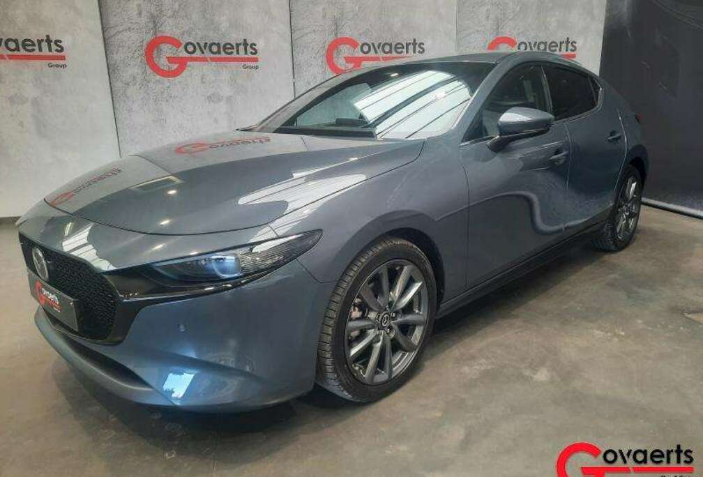 Mazda 2.0L e-Skyactiv G 122 hp 6MT Exclusive-line + DASO