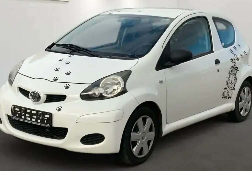 Toyota 1.0i - Airco + Keuring/ Carpass - 1 jaar Garantie