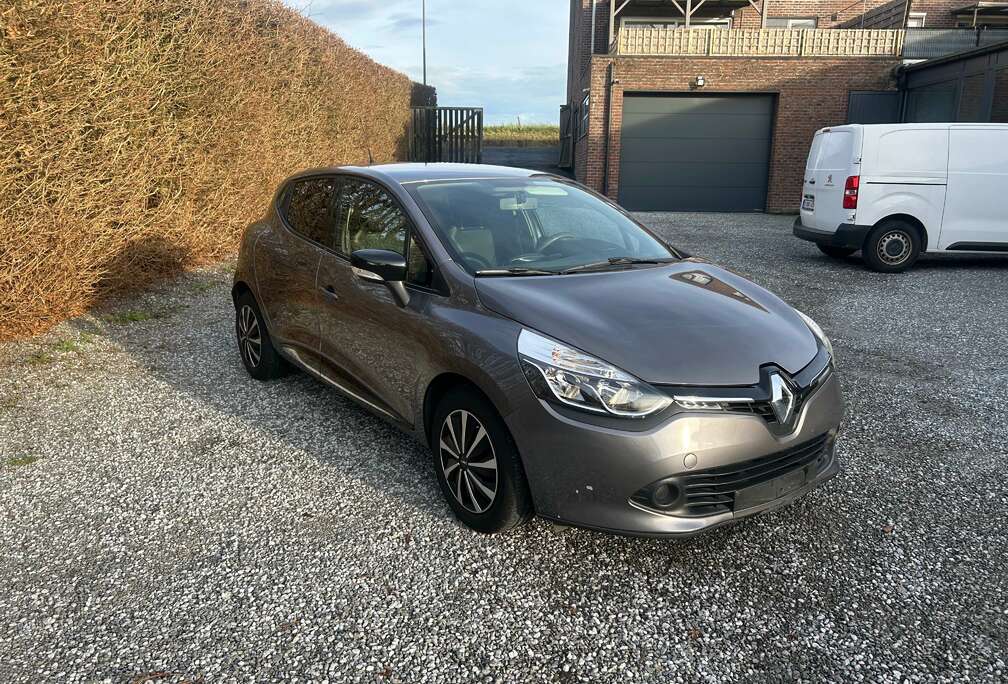 Renault Clio 0.9 TCe/ GARANTIE 12MOIS/ CARPASS/ CT