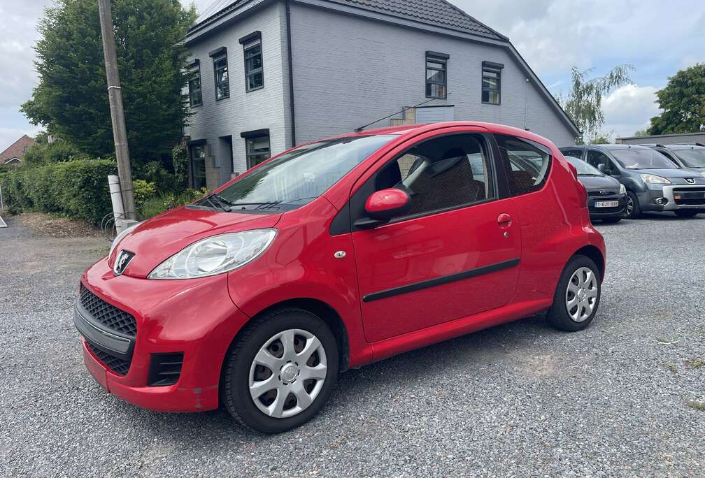 Peugeot 1.0i Benzine,Airco,1e eigenaar+boekje,Goede staat,..