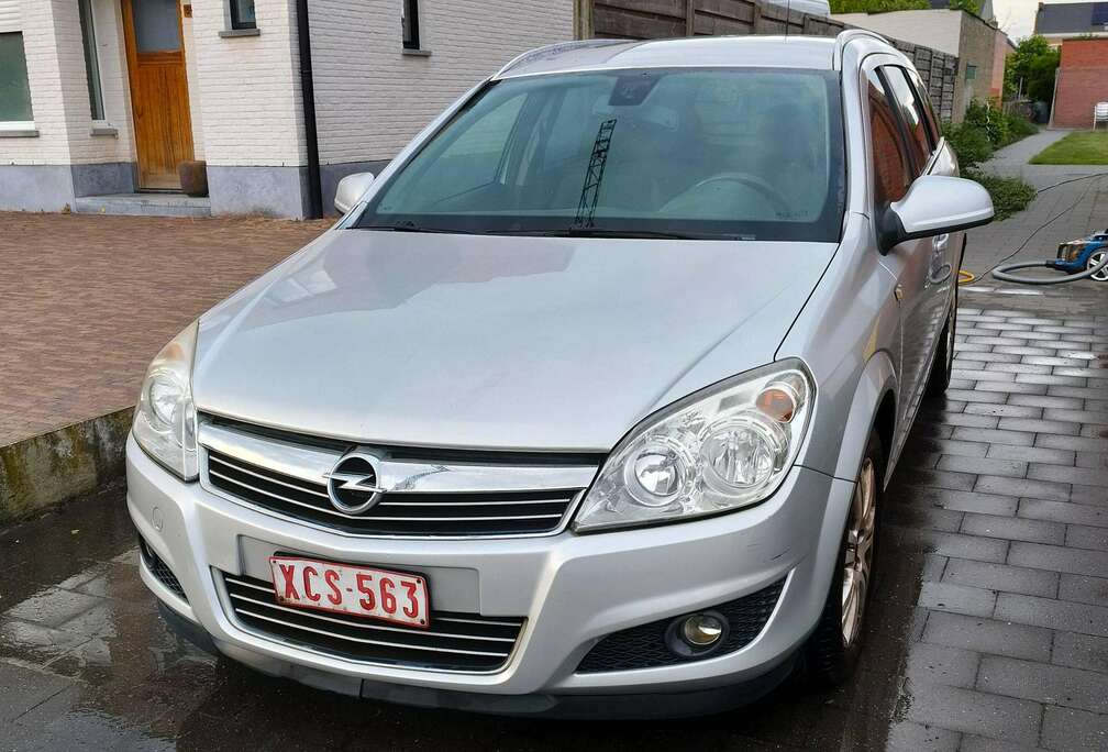 Opel Astra SW 1.6i Enjoy