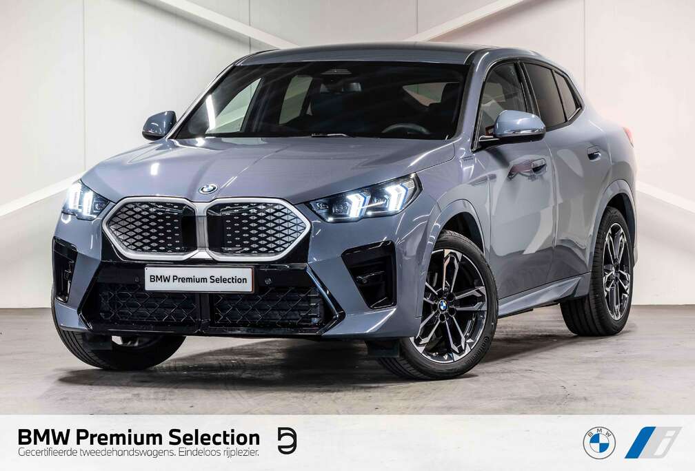 BMW Storm Bay iX2M Sport, towbar ready