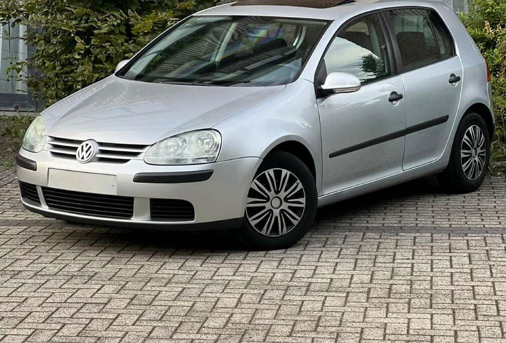 Volkswagen 1.4i Essence GPS/Bluetooth