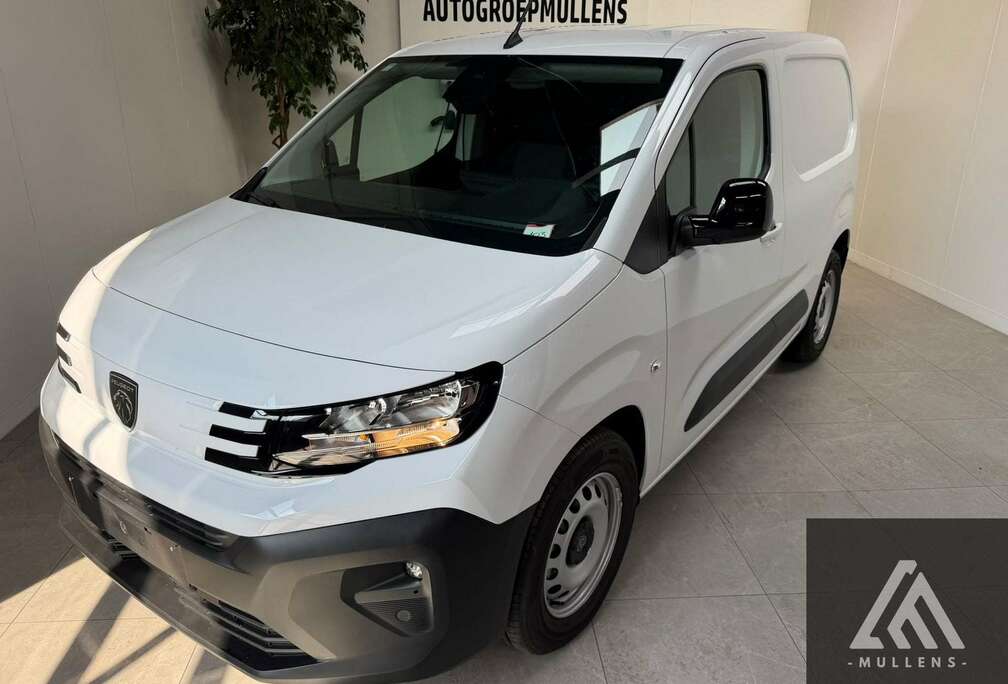 Peugeot e Partner Standard Heavy 50 Kwh slechts 921 kilometers