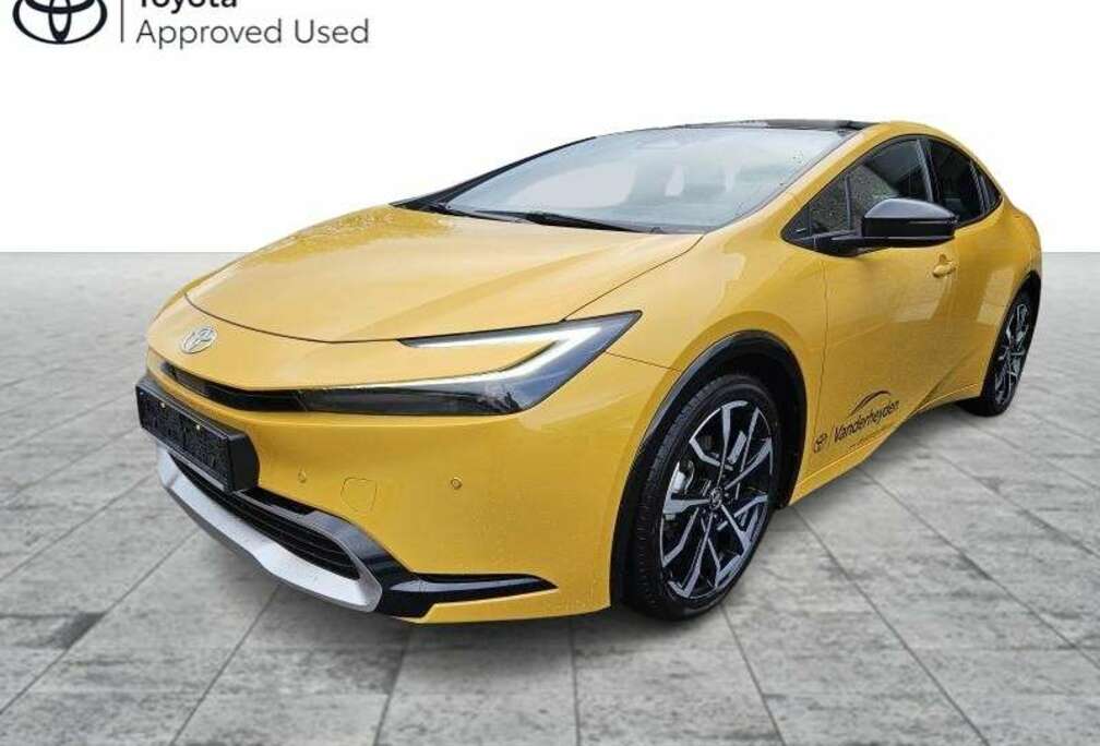 Toyota PHEV Premium Plus