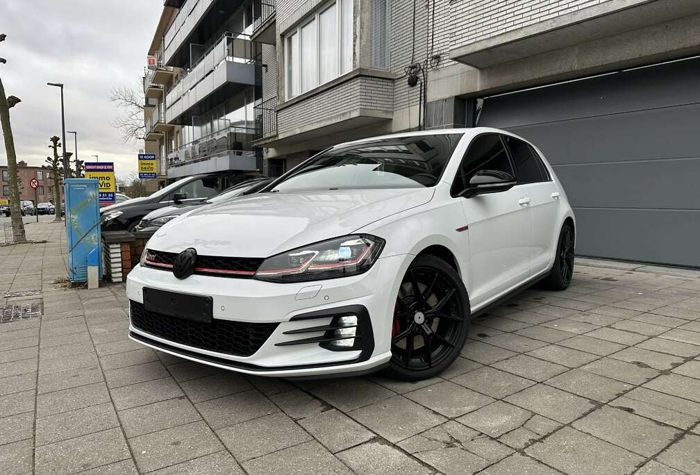 Volkswagen 2.0 TSI Performance DSG