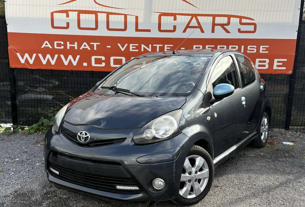 Toyota Aygo 1.0i Color Edition