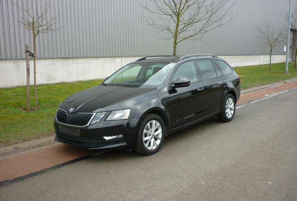 Skoda 1.0 TSi Automatic, Navi,  Garantie