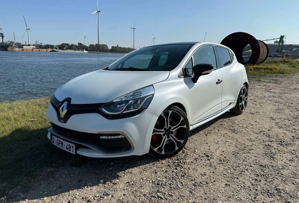 Renault RS Trophy edition 220pk