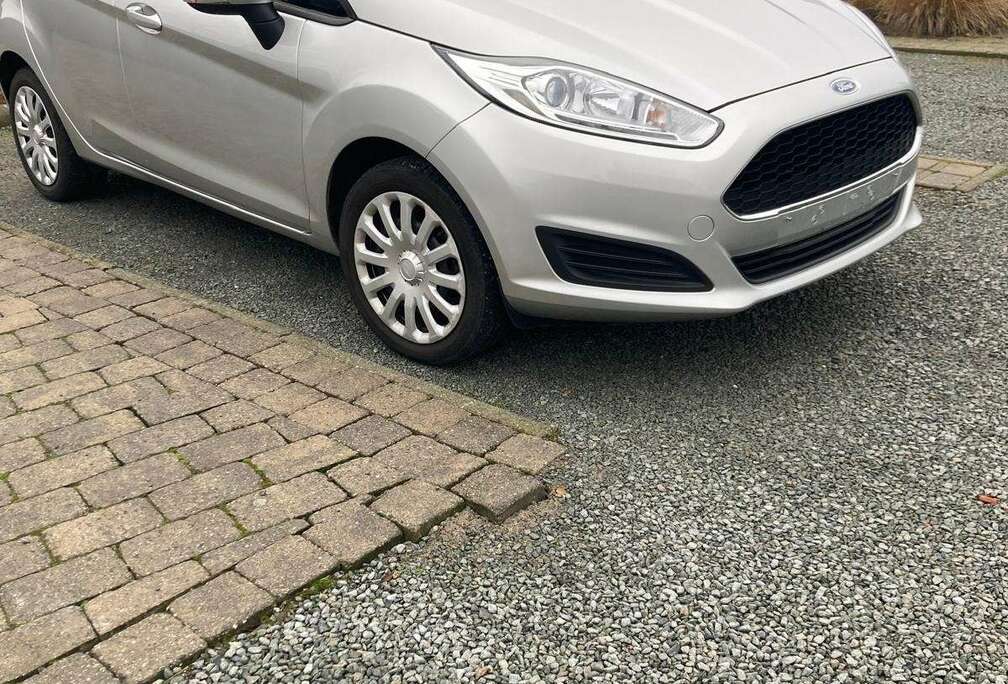 Ford 1.0 SYNC Edition ecoboost