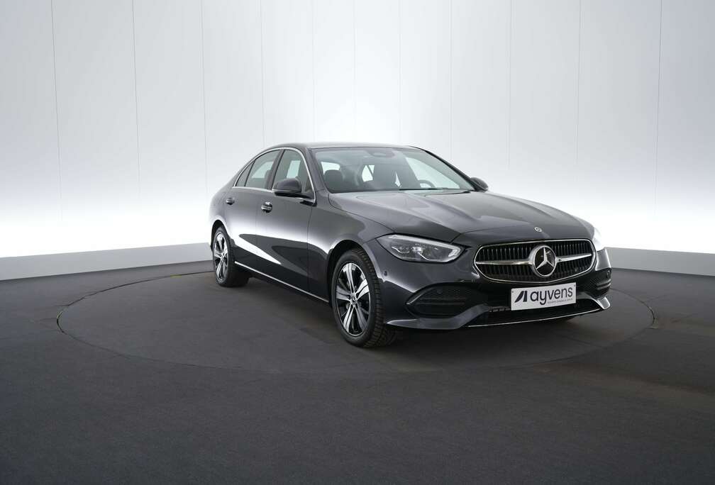 Mercedes-Benz 300e PHEV Luxury Line LEDER/STOF LED GPS PDC CAM B