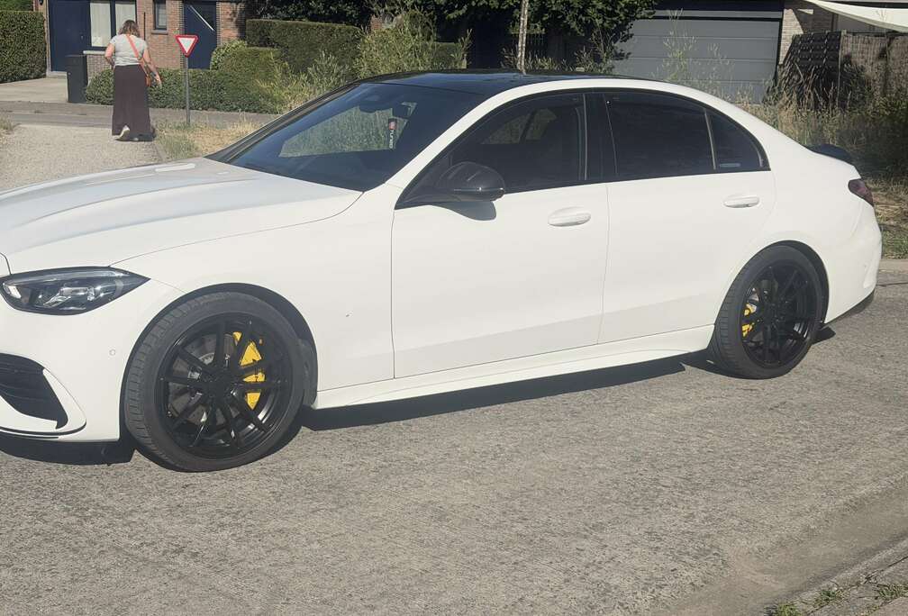 Mercedes-Benz AMG Line