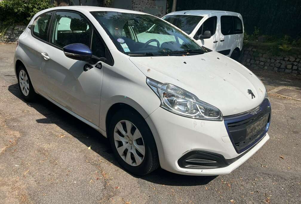 Peugeot 208 1.2i (problème moteur !!!)