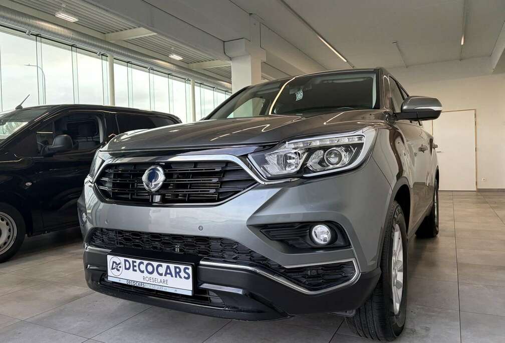 SsangYong Lichte Vracht / Trekhaak / Camera / Carplay / 4x4 / Navigatie /