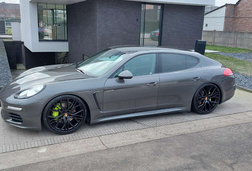 Porsche Panamera S E-Hybrid, 4S Limited Edition