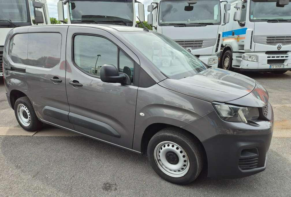 Peugeot 16BDI/100PK - AIRCO, PDC V/A+CAM, NAVI, TREKHAAK