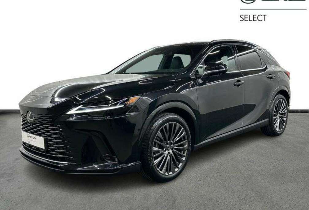 Lexus PHEV Privilege Line Pano