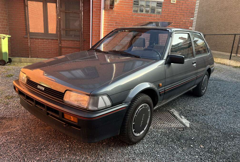 Toyota Blue Miami 1.3 Dx