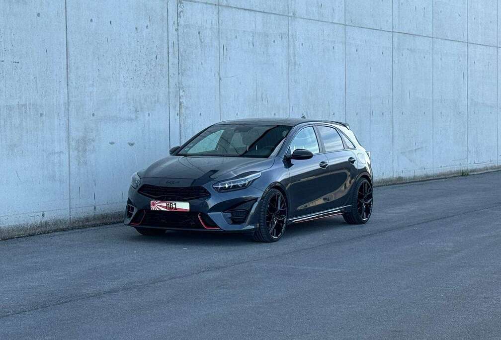 Kia Ceed GT 1.6 T-GDi GT ISG DCT